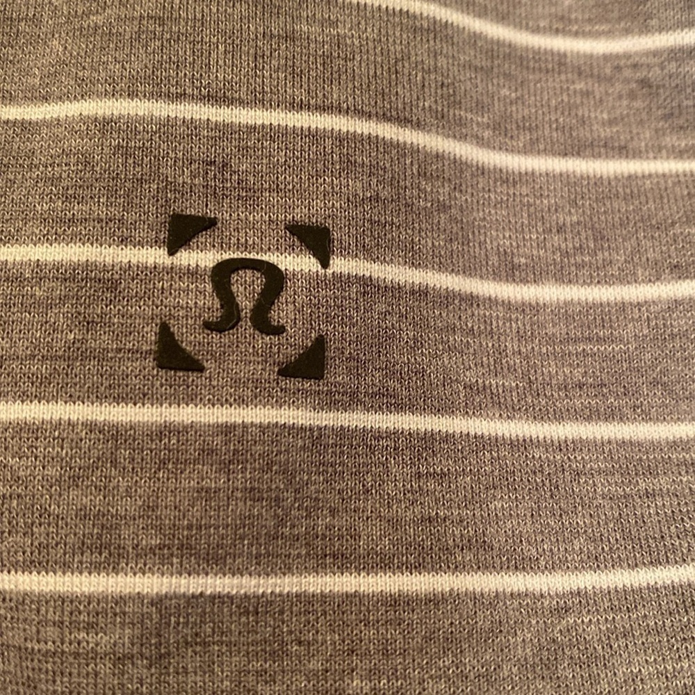 Lululemon Polo Dri-Fit Shirt Gray & White Striped Size Medium